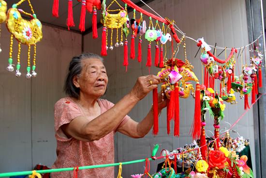 非遺項(xiàng)目“中國農(nóng)洽會(huì)”上大放異彩