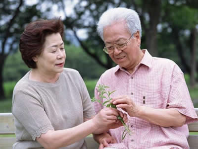 40-50歲中老年人易得肝癌 原發(fā)性肝癌如何治療