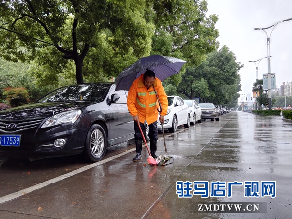 駐馬店發(fā)布暴雨藍色預警 持續(xù)降雨影響小麥收割