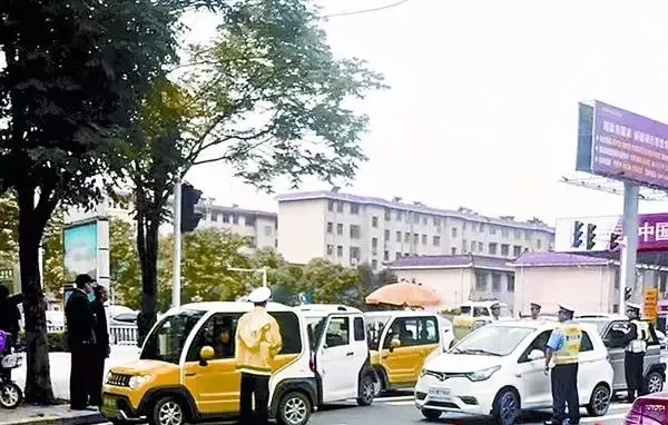 提醒！駐馬店低速電動車這些行為最高被罰50元！六部委發(fā)文將整頓！