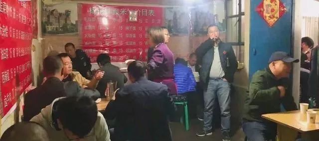 深夜食堂：攢勁弟弟帶你吃！烏魯木齊十大經(jīng)典拌面館，咱新疆人就好這口... 