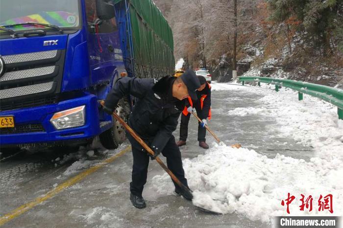 春運開局遇雨雪大霧天氣 這些地區(qū)需注意交通安全