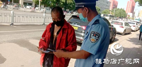 遂平：公安干警街頭介紹減災防災知識