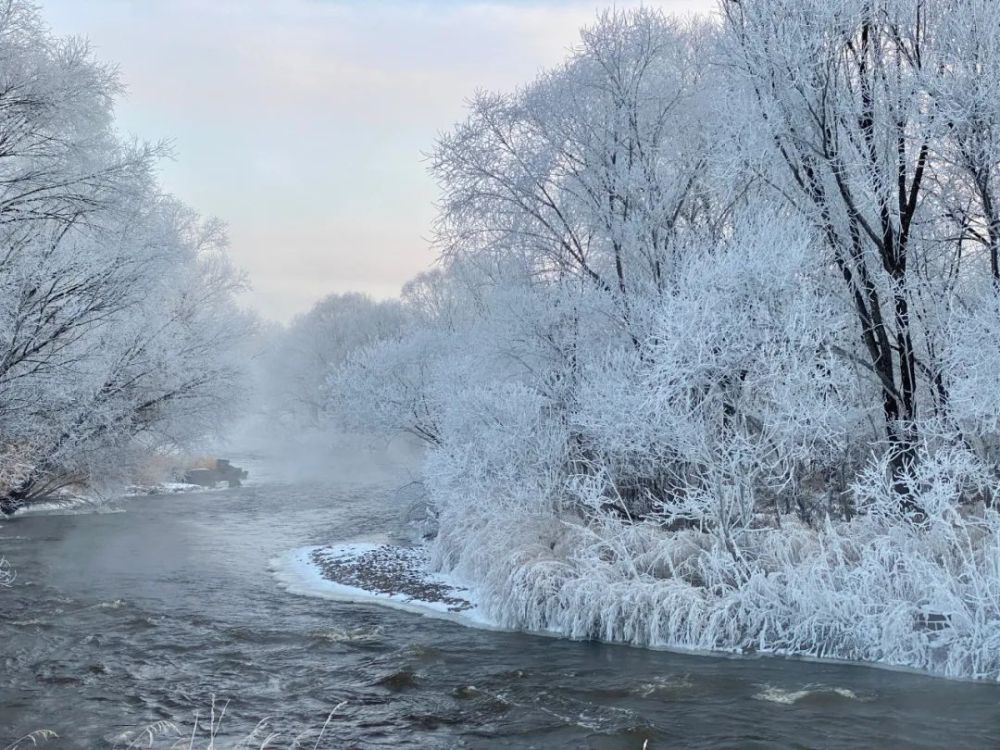 今日冬至，風雪連晝夜，最珍是家常