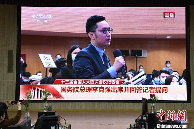 門診費用異地報銷何時解決？中新社記者替你問了總理