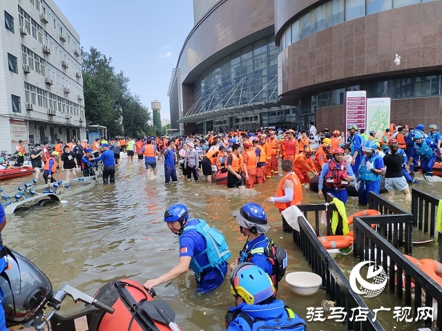 持續(xù)救援11天  駐馬店市藍(lán)天救援隊(duì)平安回家