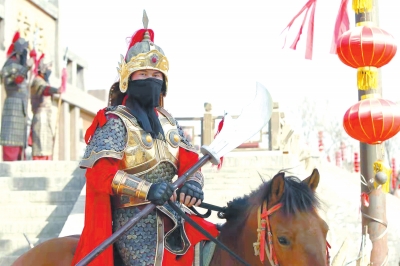 限量、預(yù)約、錯峰及核驗雙碼 應(yīng)對“雙節(jié)”出游 景區(qū)做足功課