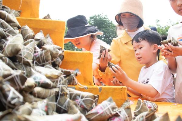 免費游玩、國風游園、文化大餐……端午節(jié)河南文旅消費強勁復(fù)蘇，各大景區(qū)鉚足了干勁兒