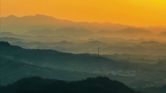 00后大學(xué)生航拍“千里江山圖” 喚起年輕人文化認(rèn)同