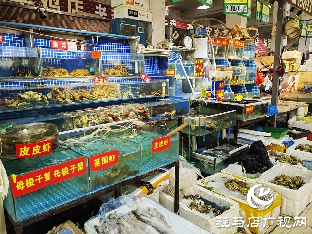 新春走基層丨 駐馬店：春節(jié)將至 年貨市場年味足