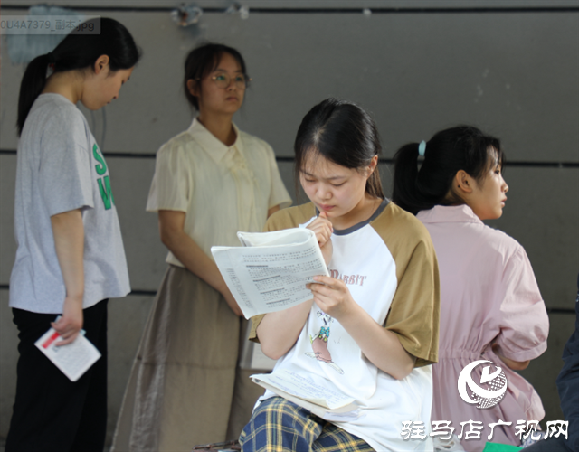  泌陽高考首日！多圖直擊……