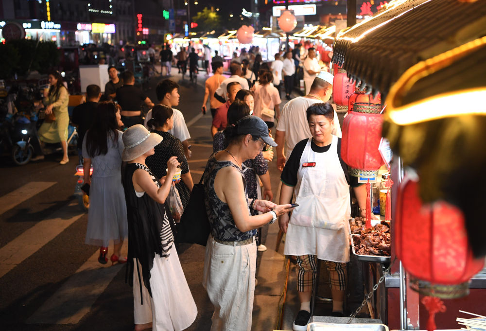 央媒觀豫丨一城文韻共煙火——人文經(jīng)濟(jì)視野下的開封觀察