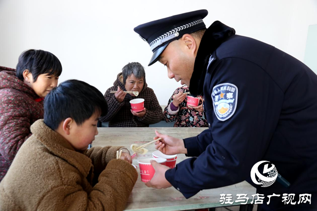 新蔡縣公安局：警民心連心 關(guān)愛傳真情