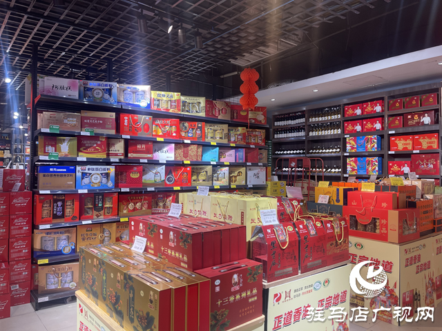 駐馬店：春節(jié)臨近 超市多措并舉保市場供應(yīng)