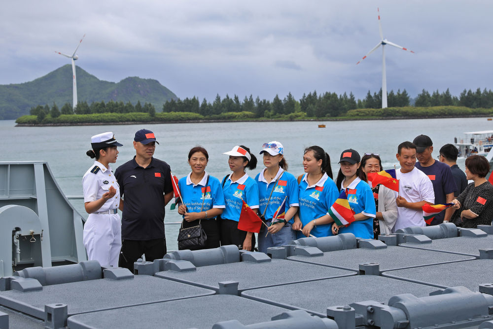 向著全面建成世界一流海軍闊步前行——寫(xiě)在人民海軍成立75周年之際