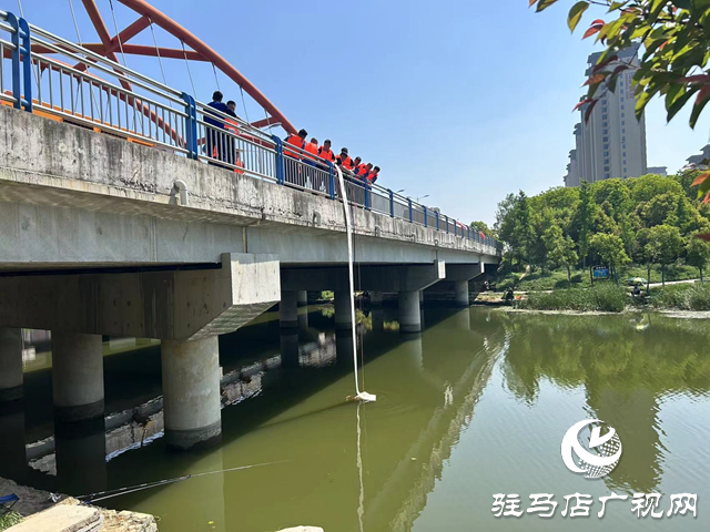 駐馬店經(jīng)濟(jì)開發(fā)區(qū)城市管理局開展城市道路排水搶險(xiǎn)演練