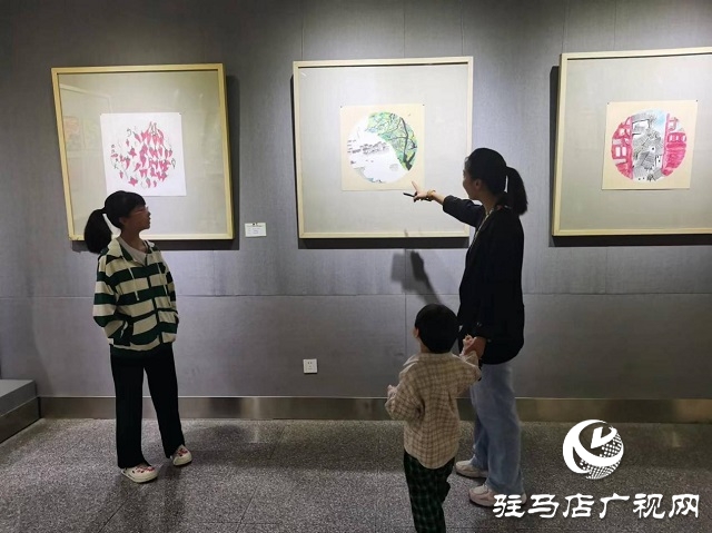 慶“六一”駐馬店市少兒美術書法作品開展