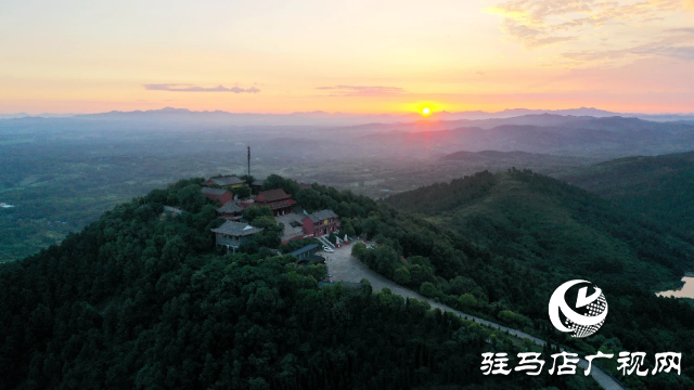 【家在天中】盤嵐朝起添秀色 美麗泌陽(yáng)盤古山