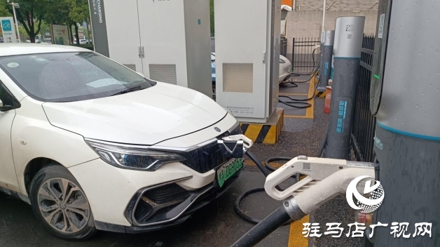 夏季高溫多雨天氣新能源汽車如何科學充電