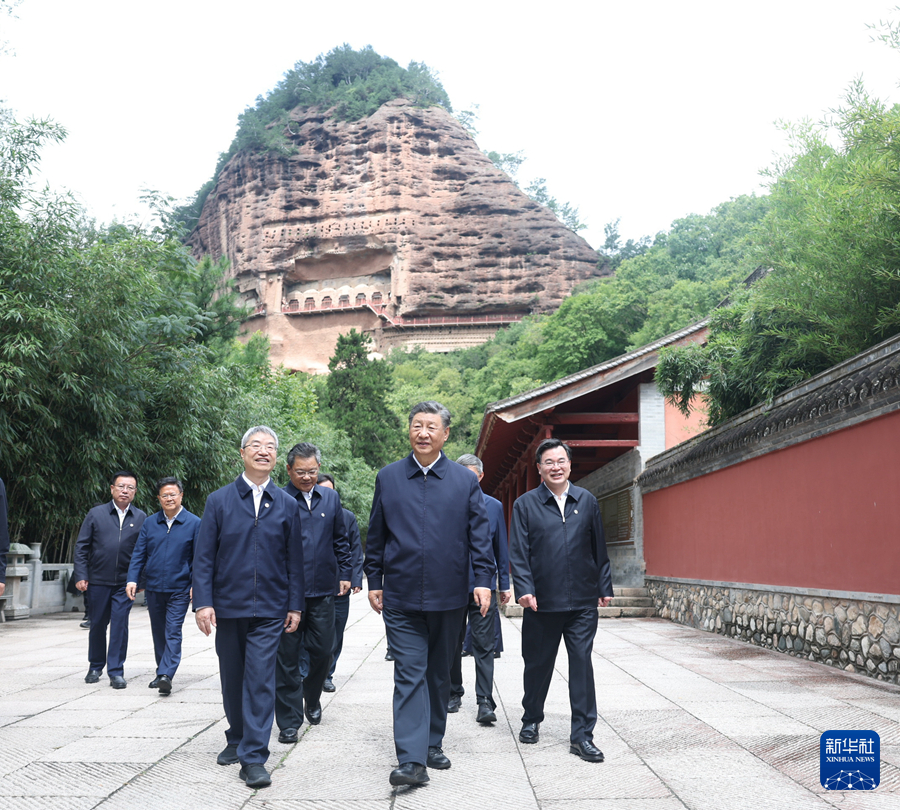 習(xí)近平在甘肅考察時(shí)強(qiáng)調(diào) 深化改革勇于創(chuàng)新苦干實(shí)干富民興隴 奮力譜寫中國式現(xiàn)代化甘肅篇章